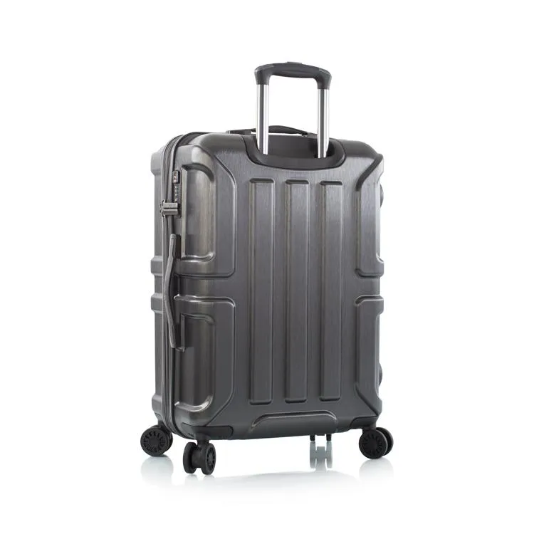 Commander 26" Luggage